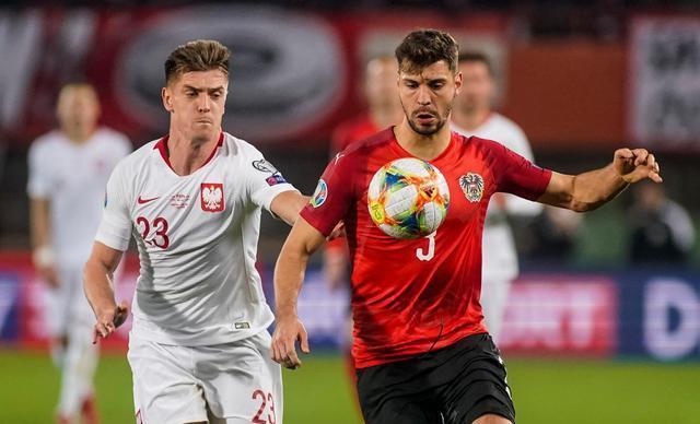 俄罗斯大胜斯洛文尼亚，锁定欧预赛小组头名的简单介绍