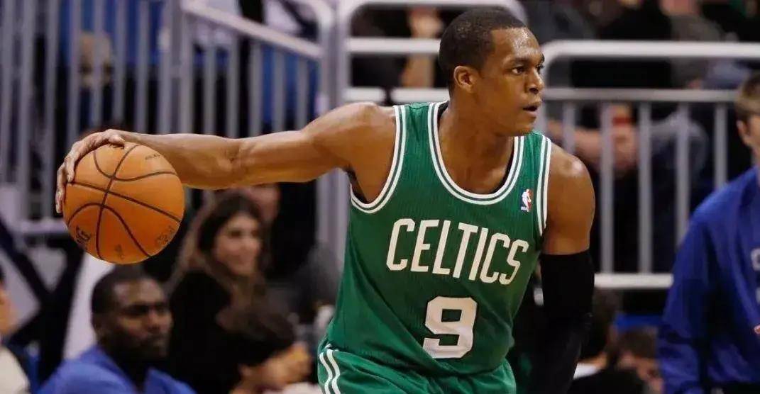 关于火箭主教练战术变化多端引发热议的信息