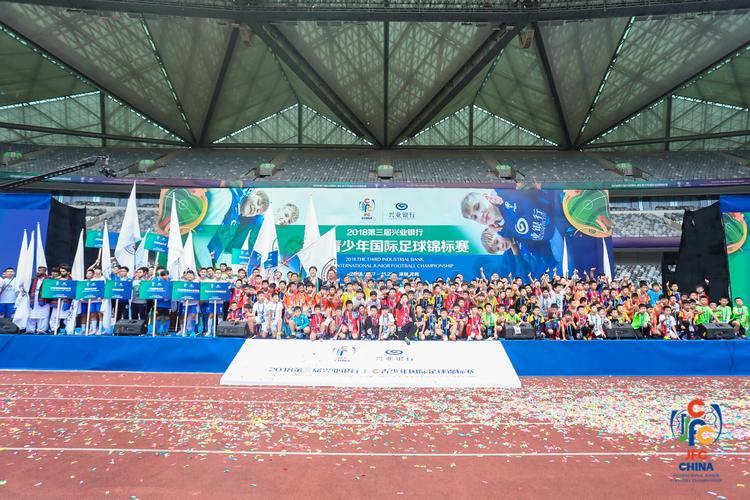 开云体育-包含塔吉克斯坦球队豪取一胜，提高出线机会的词条