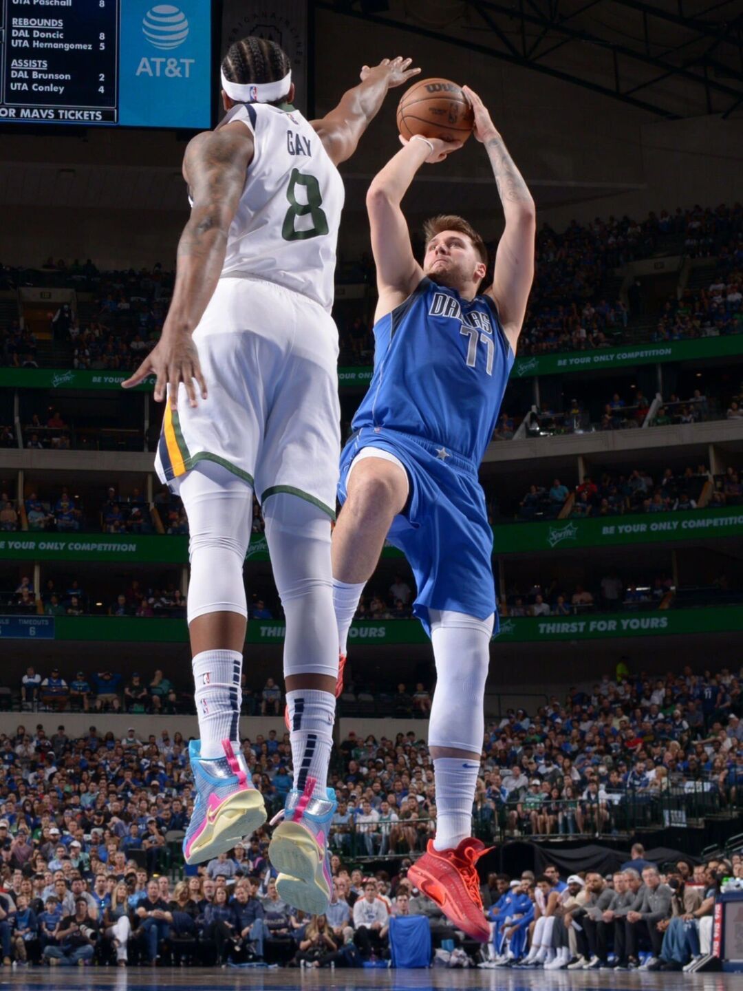 开云体育平台APP-欧洲篮球赛季现在是关键时刻，球队抢分争夺前列的简单介绍