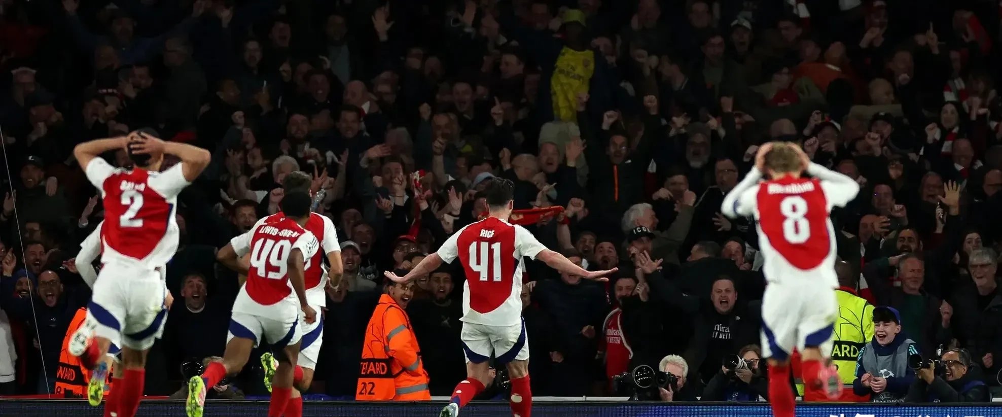 开云体育官方网站-欧冠强队展现实力，巨星燃情战场争夺荣耀的简单介绍