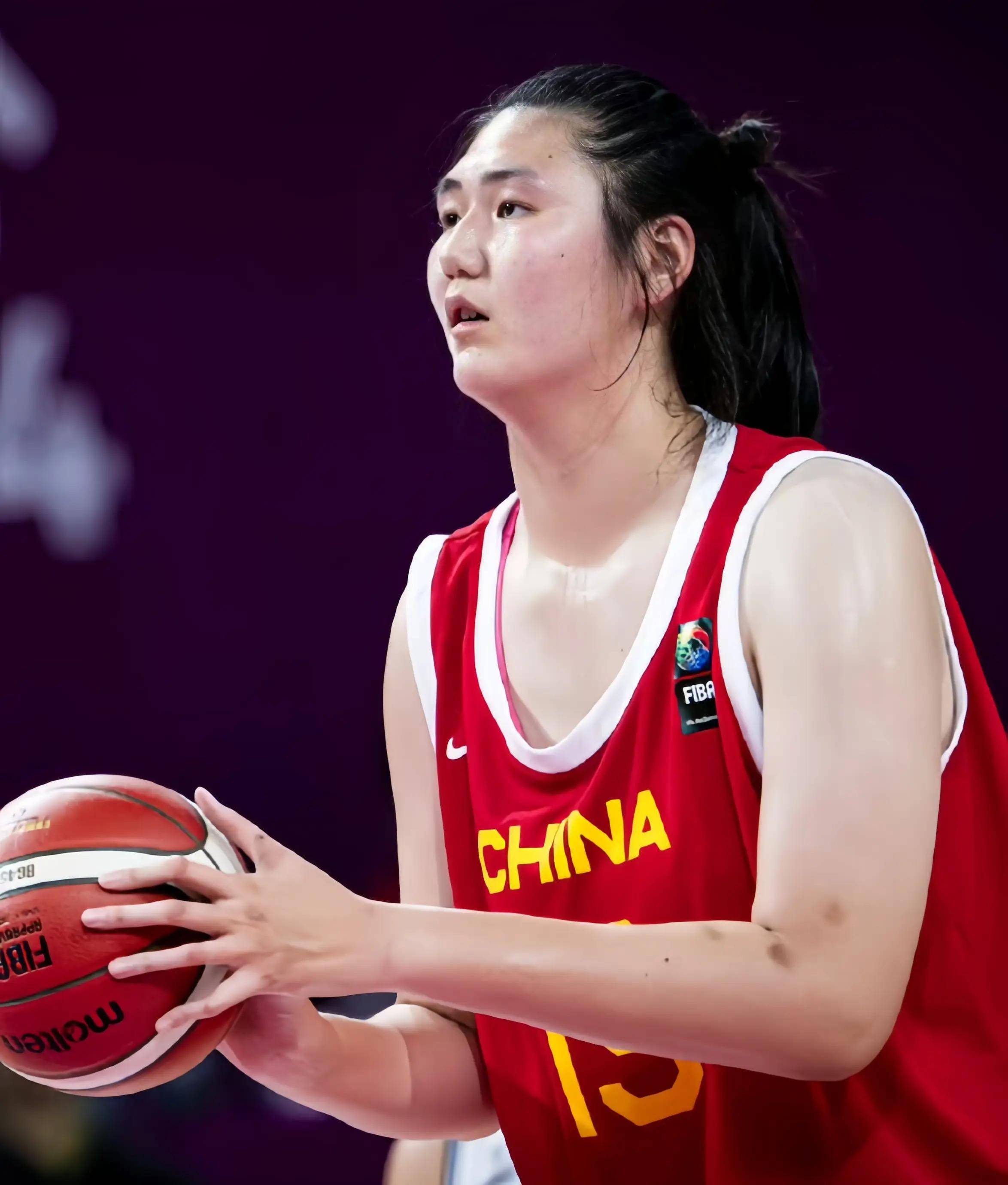 亚洲女篮赛季降级，新一届主教练备战