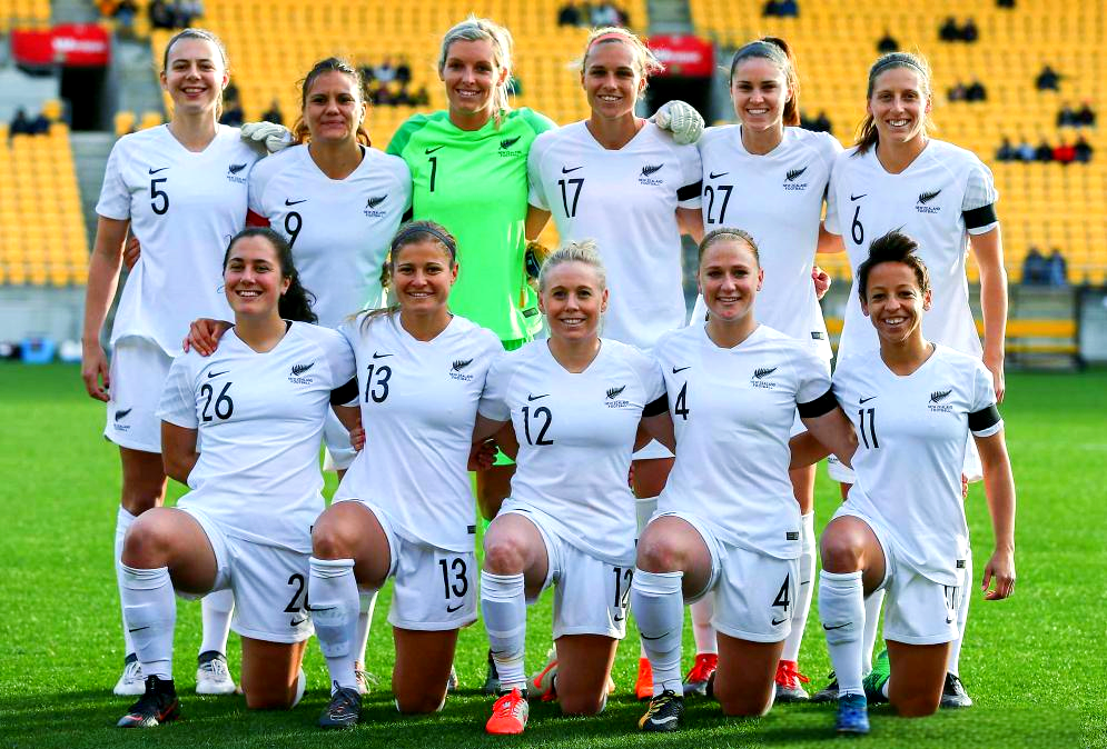 加拿大女足队员在比赛中取得辉煌战绩的简单介绍