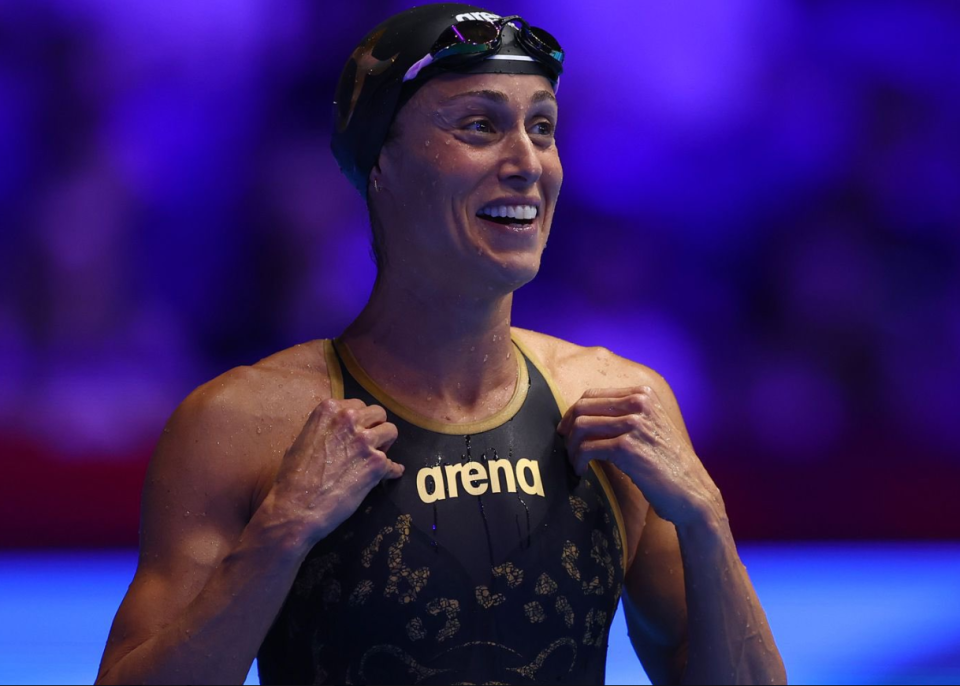 美国游泳选手再创佳绩备战决赛