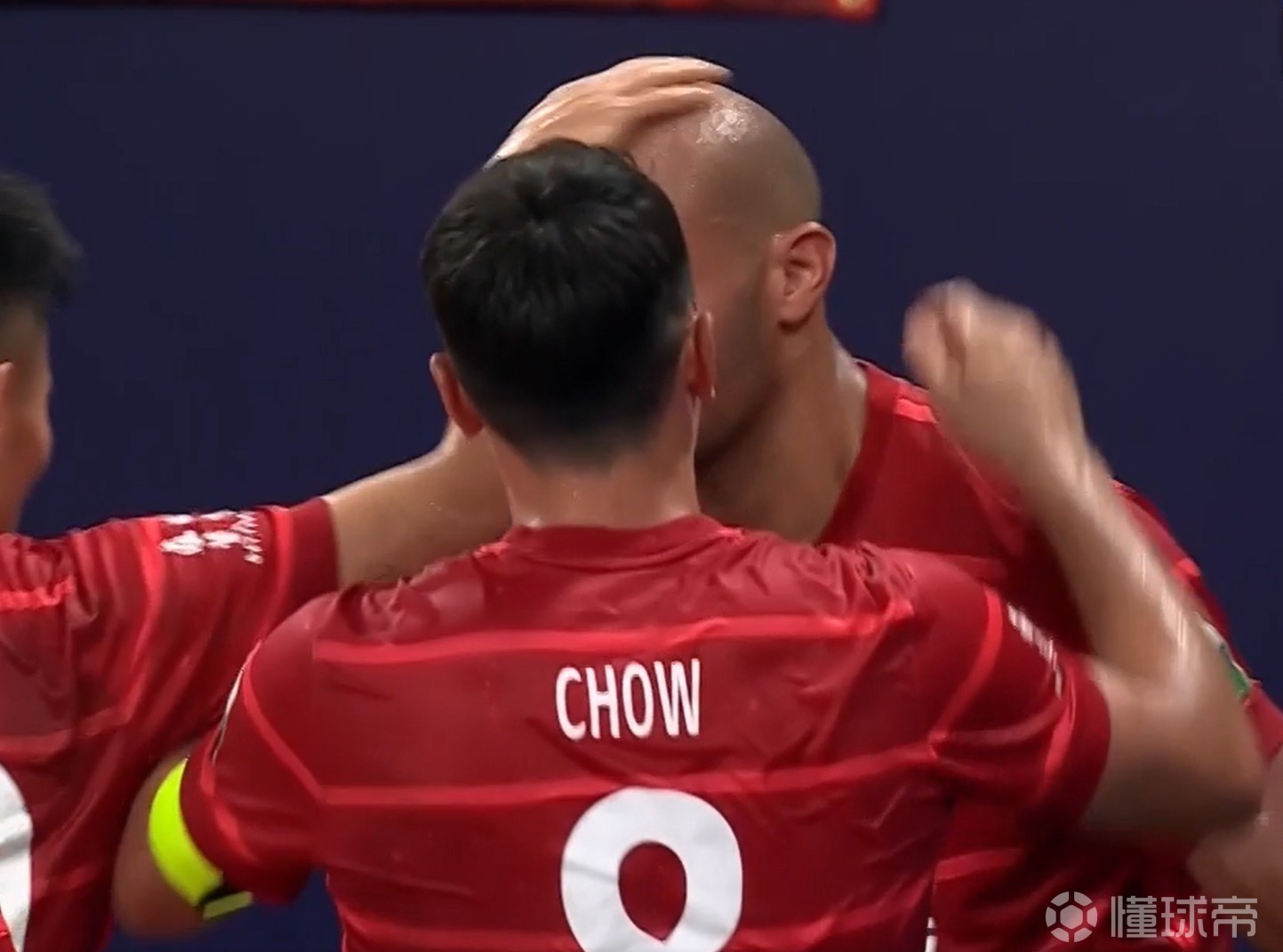 美因茨客场绝杀，豪取三分宝贵胜利的简单介绍