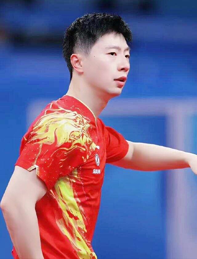 关于日本乒乓球队险胜英国乒乓球队，马龙高光表现的信息