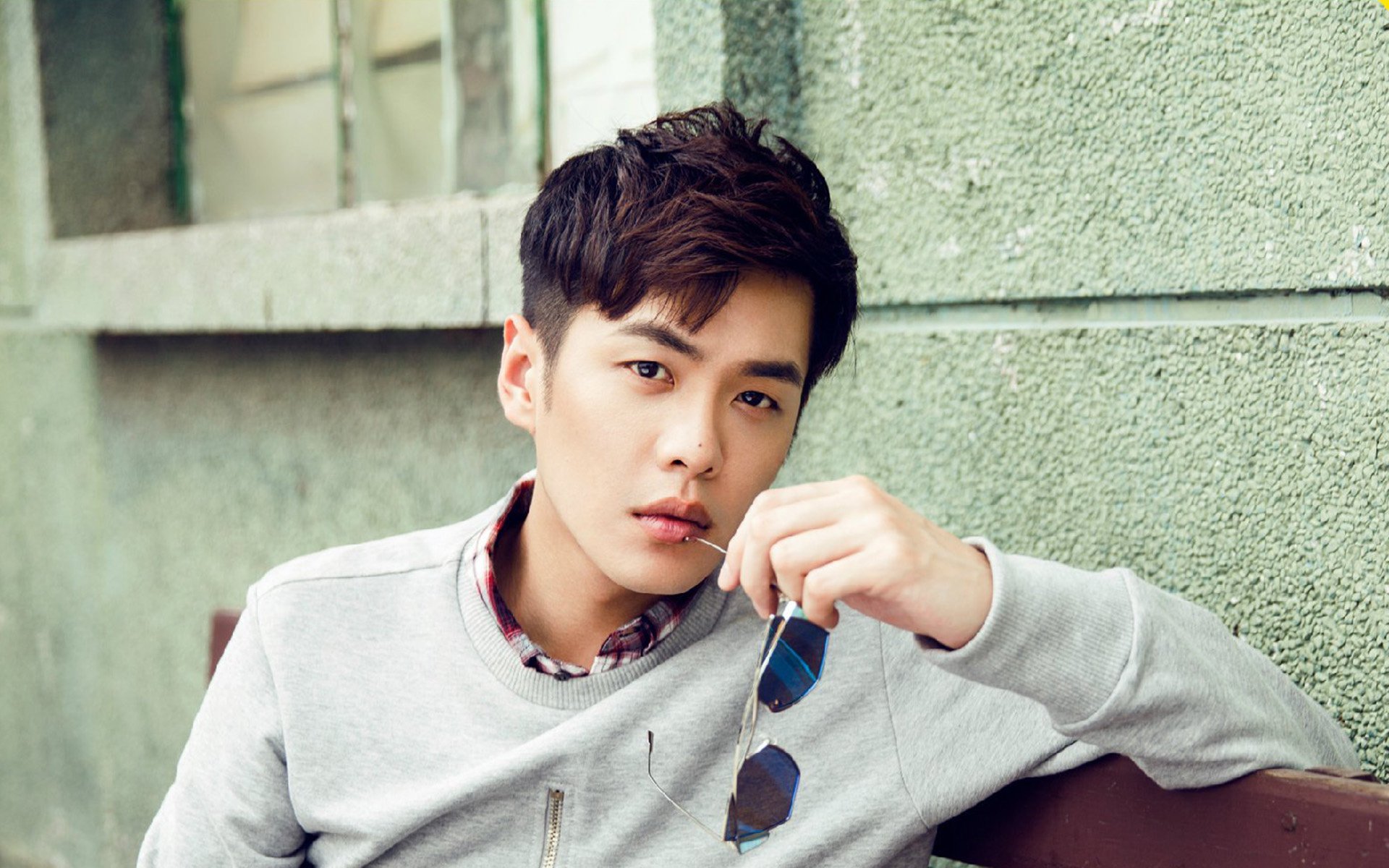 铁血活塞爆冷晋级!霍勒迪无解攻防统治波士顿