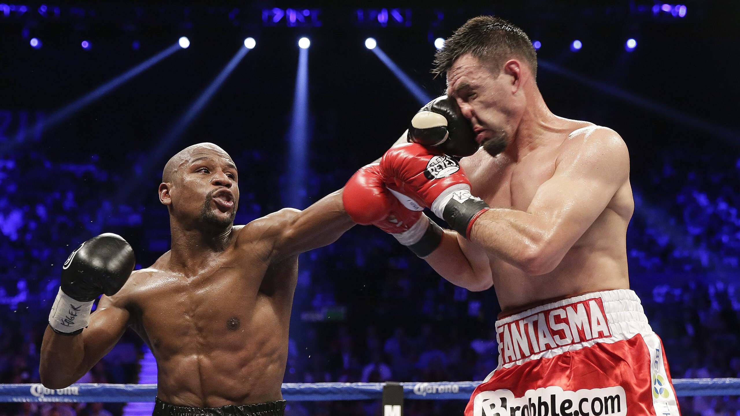 绿茵与硬木，两种决战，一种法则