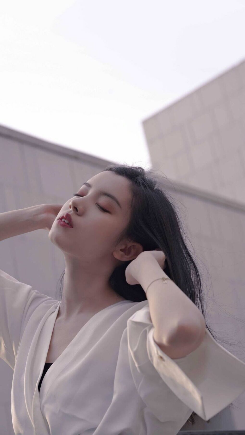 掀翻巨舰！阿克化身关键先生，佛罗伦萨上演大卫击败歌利亚神话