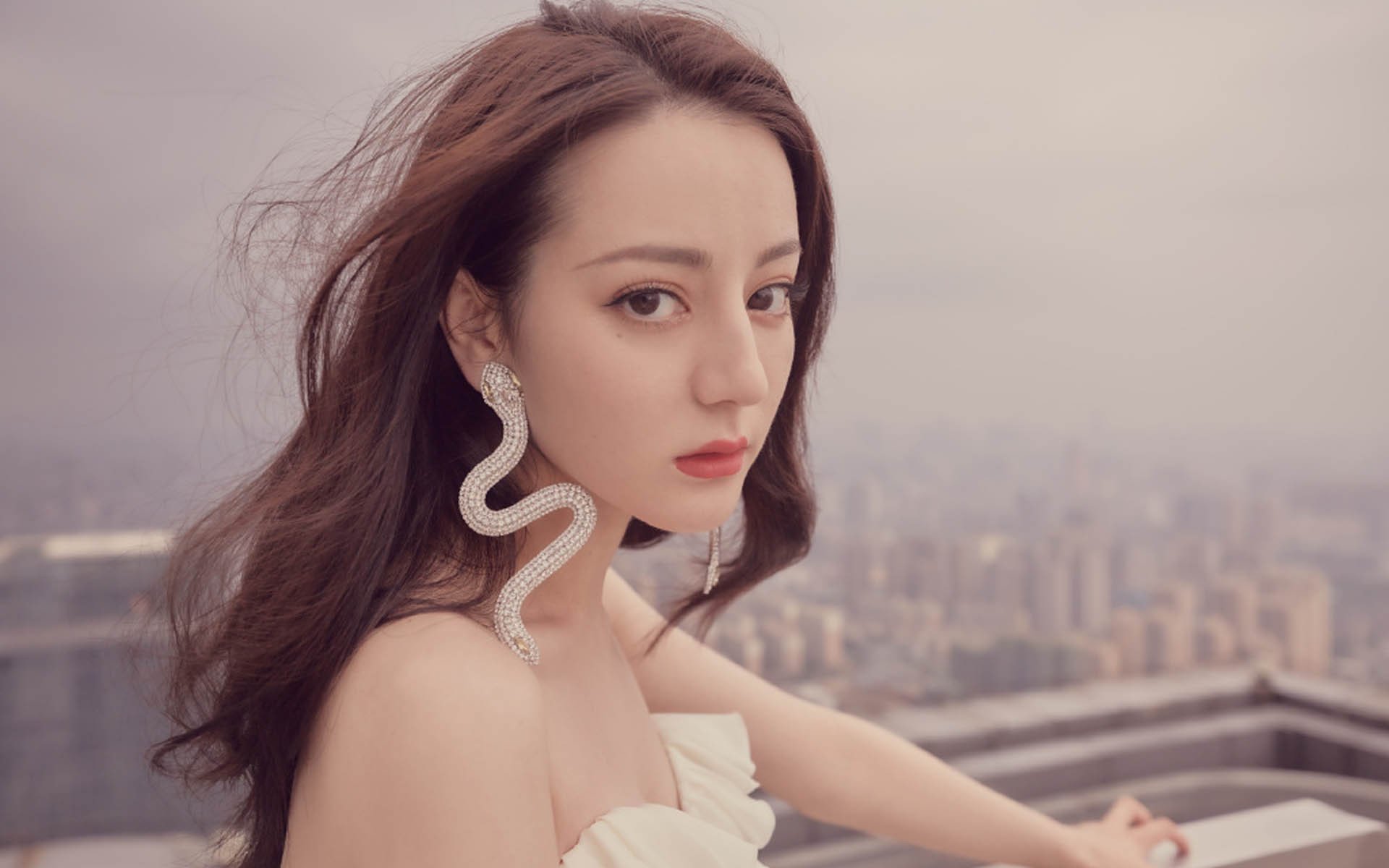 阿圭罗爆发定乾坤!勒沃库森争冠战惊险胜出牙买加队