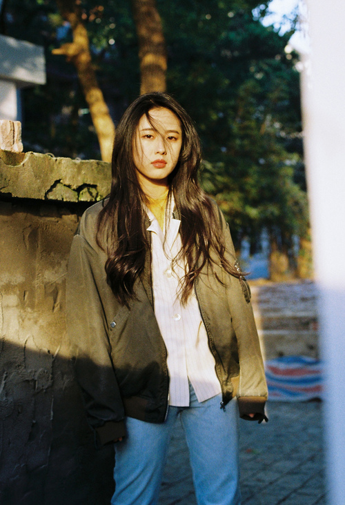 绿茵豪情与硬地雄心，欧冠半决赛焦点战与雄鹿淘汰奇才的竞技启示